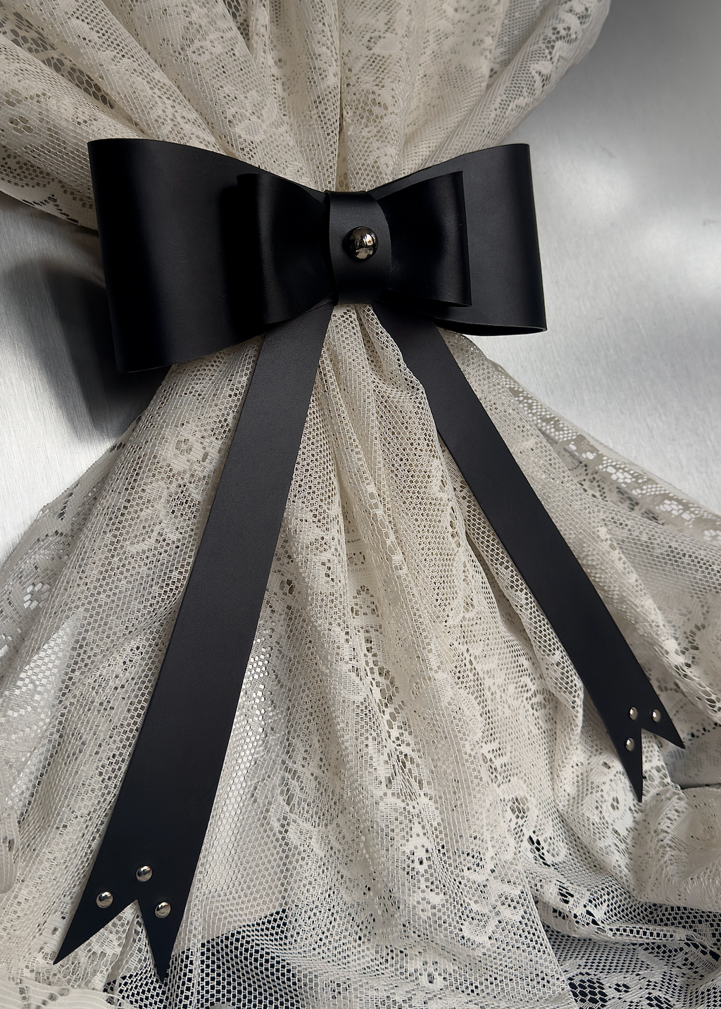Nightshade Curtain Tie