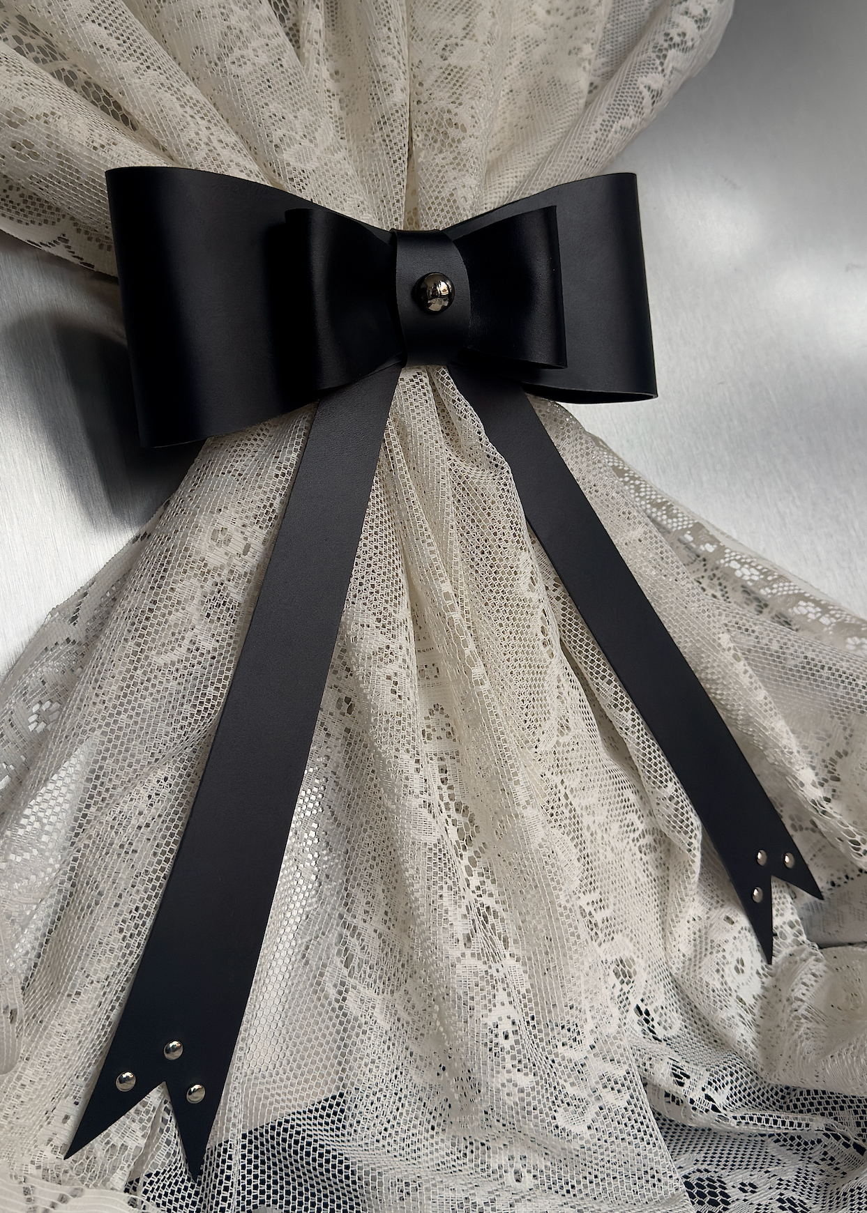 Nightshade Curtain Tie