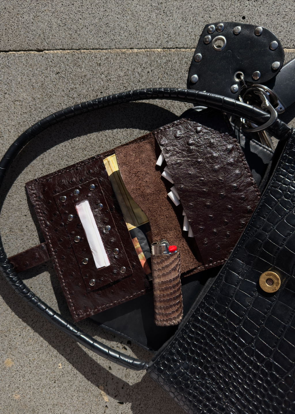 Envy Tobacco Pouch in Veiled Umber
